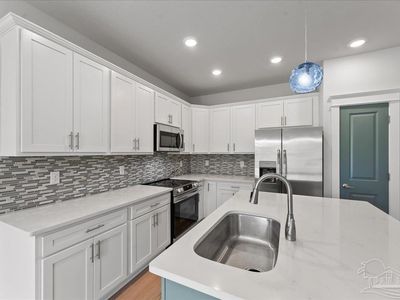 2635 N 8th Ave, Pensacola, FL, 32503