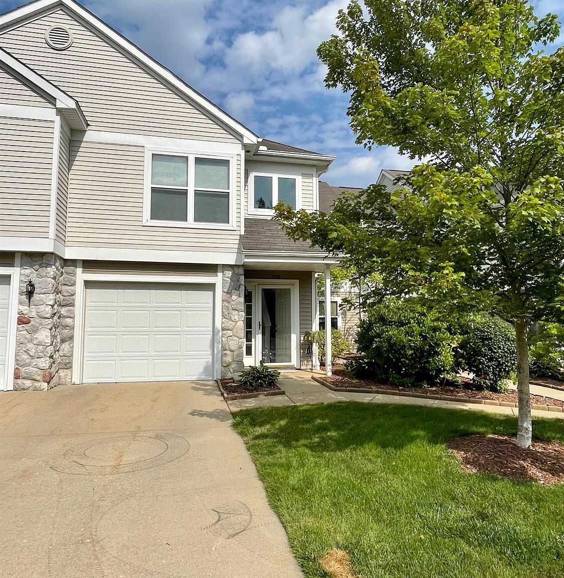 709 Fieldstone Cir W, Chelsea, MI 48118 MLS 3295690 Zillow