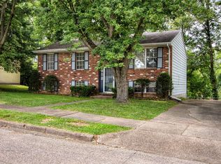 5912 Whitethorne Dr, Evansville, IN