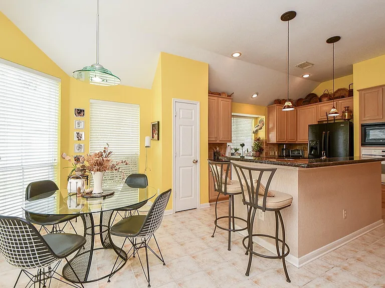 1211 Magnolia Woods Ct — Photo 14