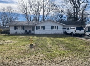 1538 E Lindberg St, Springfield, MO 65804