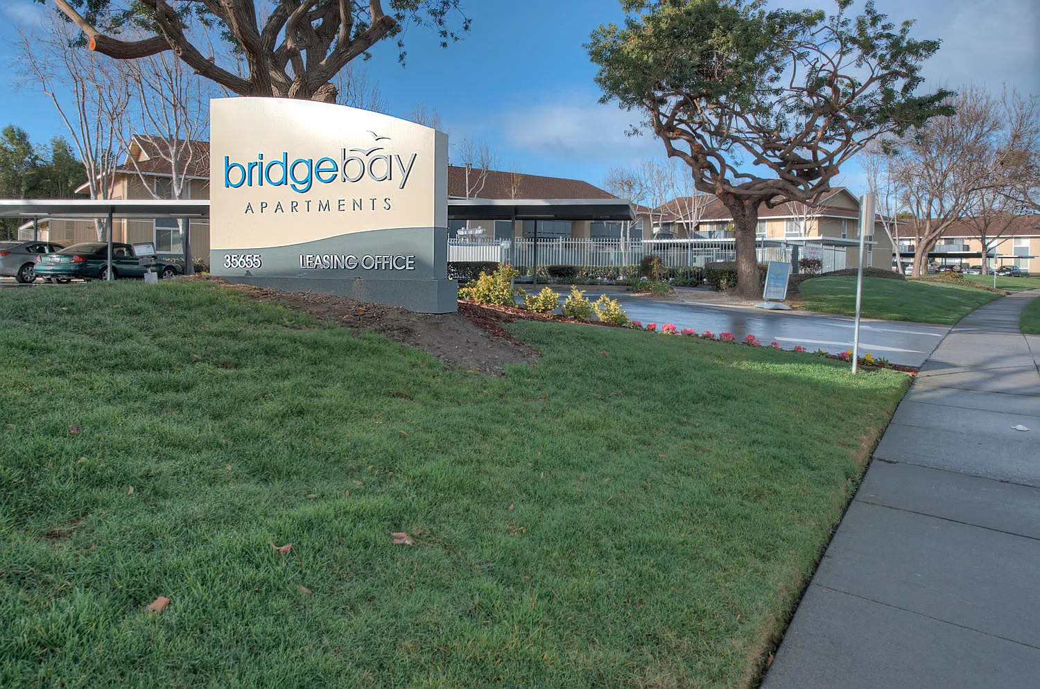 Bridge Bay Apartments — Photo 1