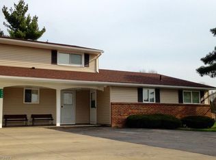 8749 W Ridge Rd, Elyria, OH 44035