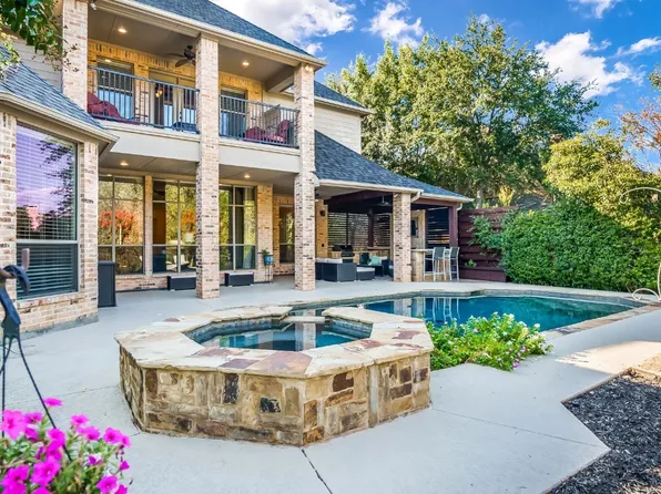 9541 Carson Dr, Argyle, TX 76226