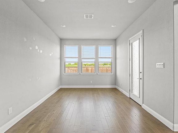 4th image of 11758 Mikaela Dr