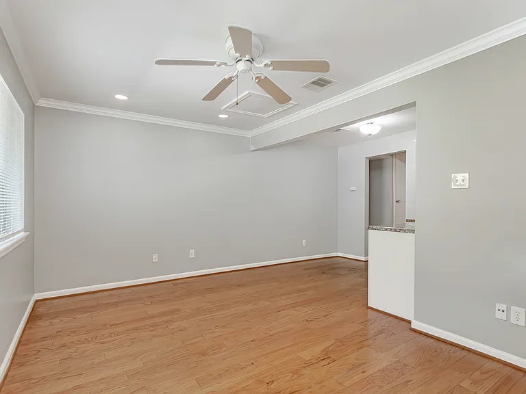 4931 Junius St #8 — Photo 6