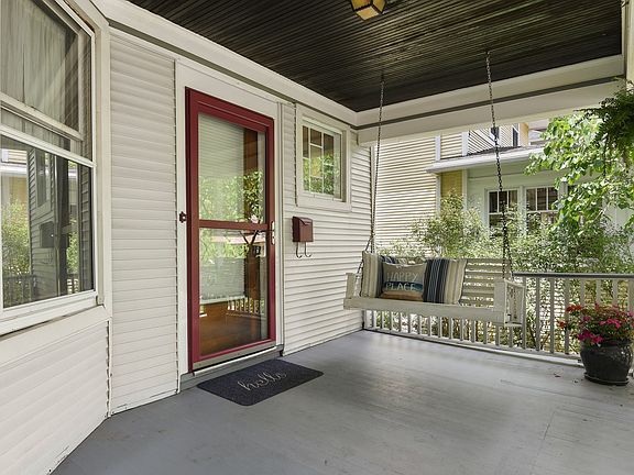 2nd image of 1143 Home Ave