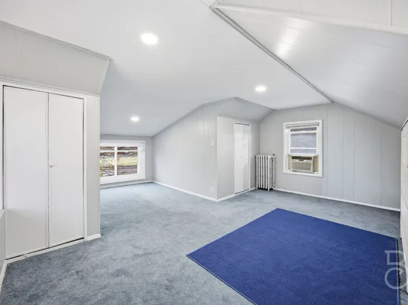 38-22 Clearview Expressway image 17 of 24