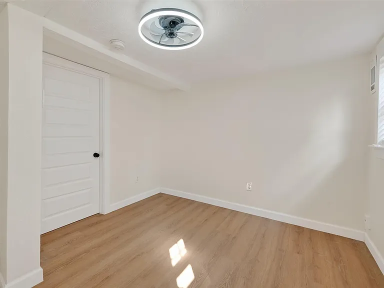 2118 Webster St #3 — Photo 22