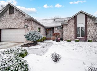 1657 Tanglewood Ln, Lima, OH 45805