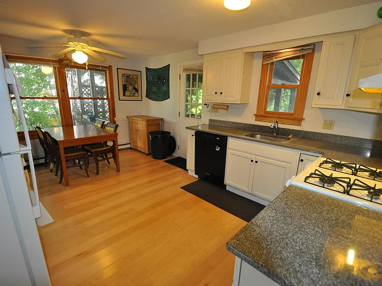 293 Barnumville Rd — Photo 9
