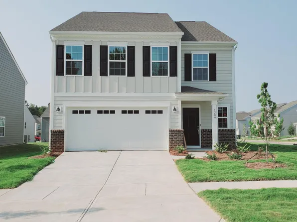 1200 Roundhill Ct, Monroe, NC 28110