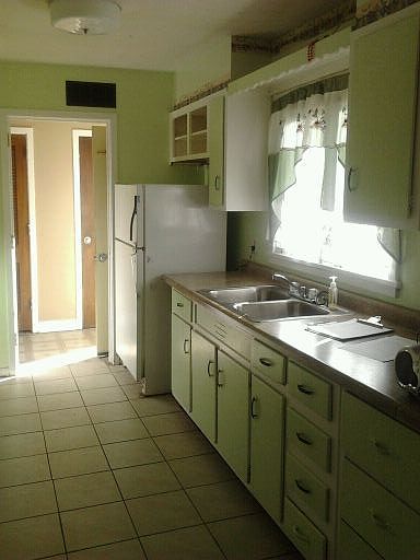 1st image of 4920 W Kingsley St