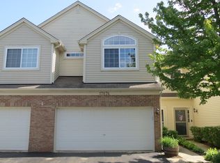 17674 S Gilbert Dr, Lockport, IL 60441