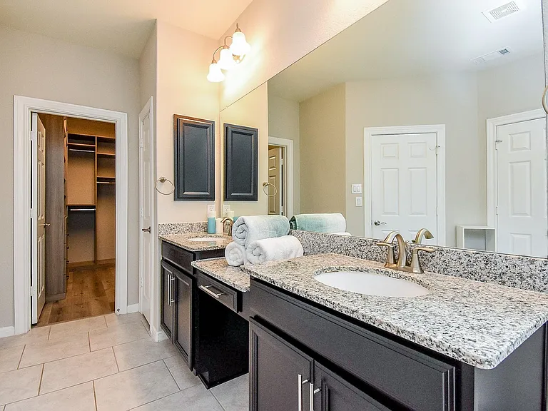 24918 Meadowthorn Crest Ln — Photo 27
