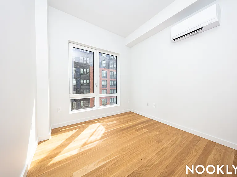 45-57 Davis St #515 — Photo 13