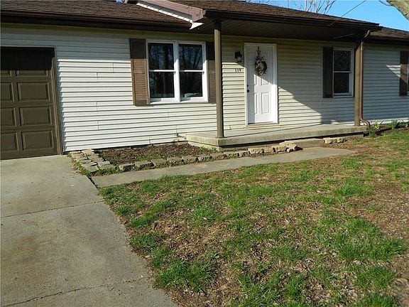 2nd image of 119 E Harrison Dr