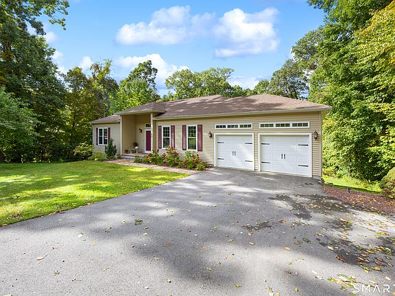 3rd image of 55 Depot Hill Road