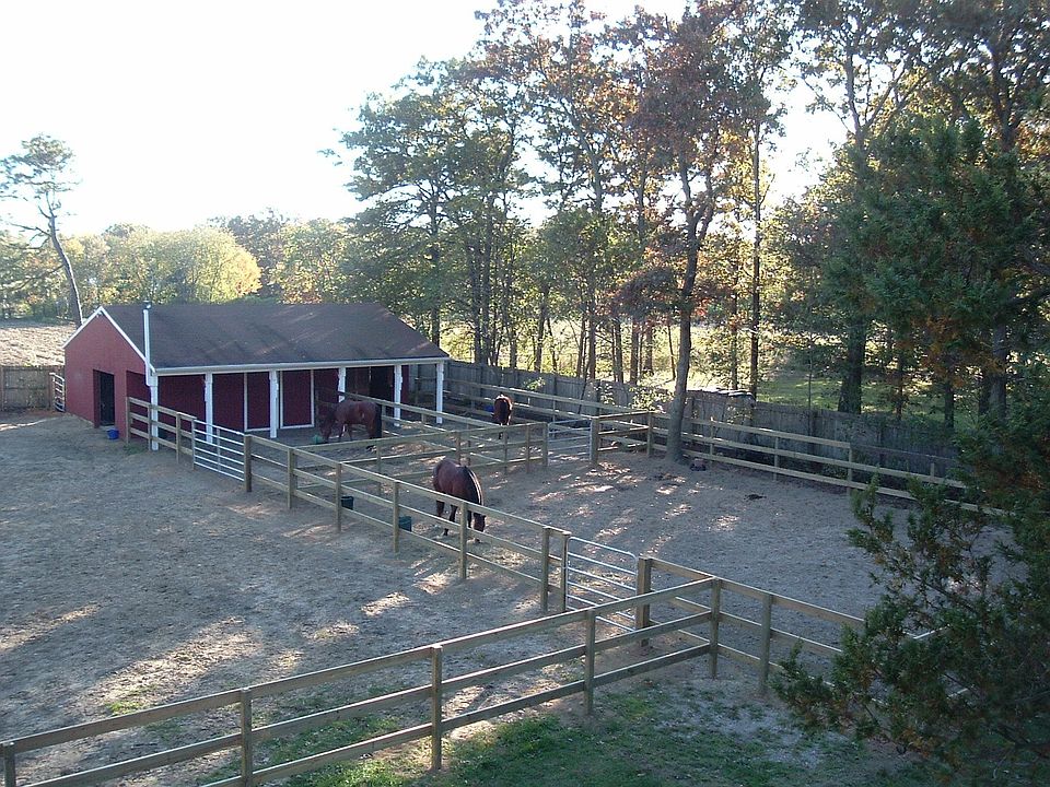 Turn Key Horse Property