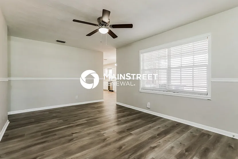 3813 W Elmwood Ter — Photo 4