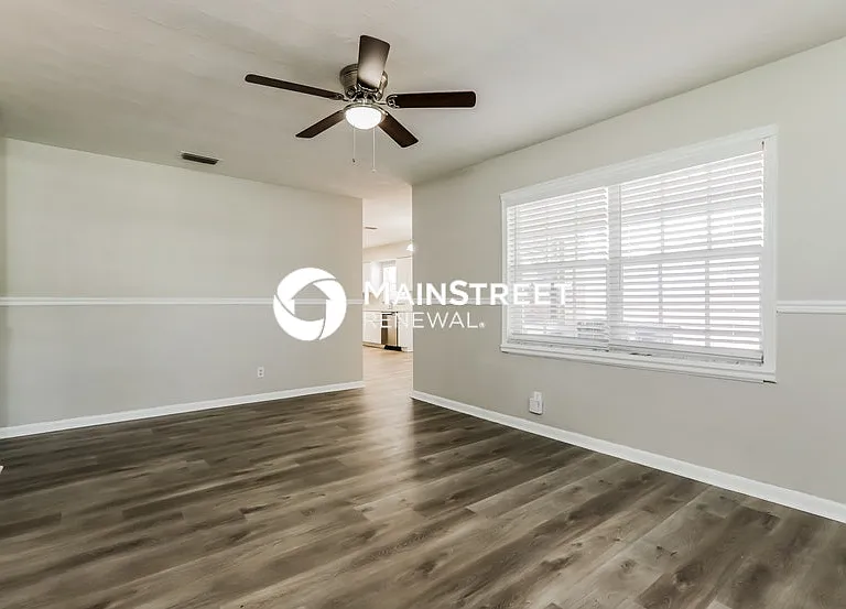 3813 W Elmwood Ter — Photo 4