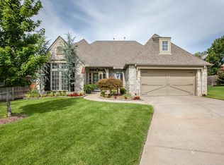 8116 S 70th East Pl, Tulsa, OK 74133