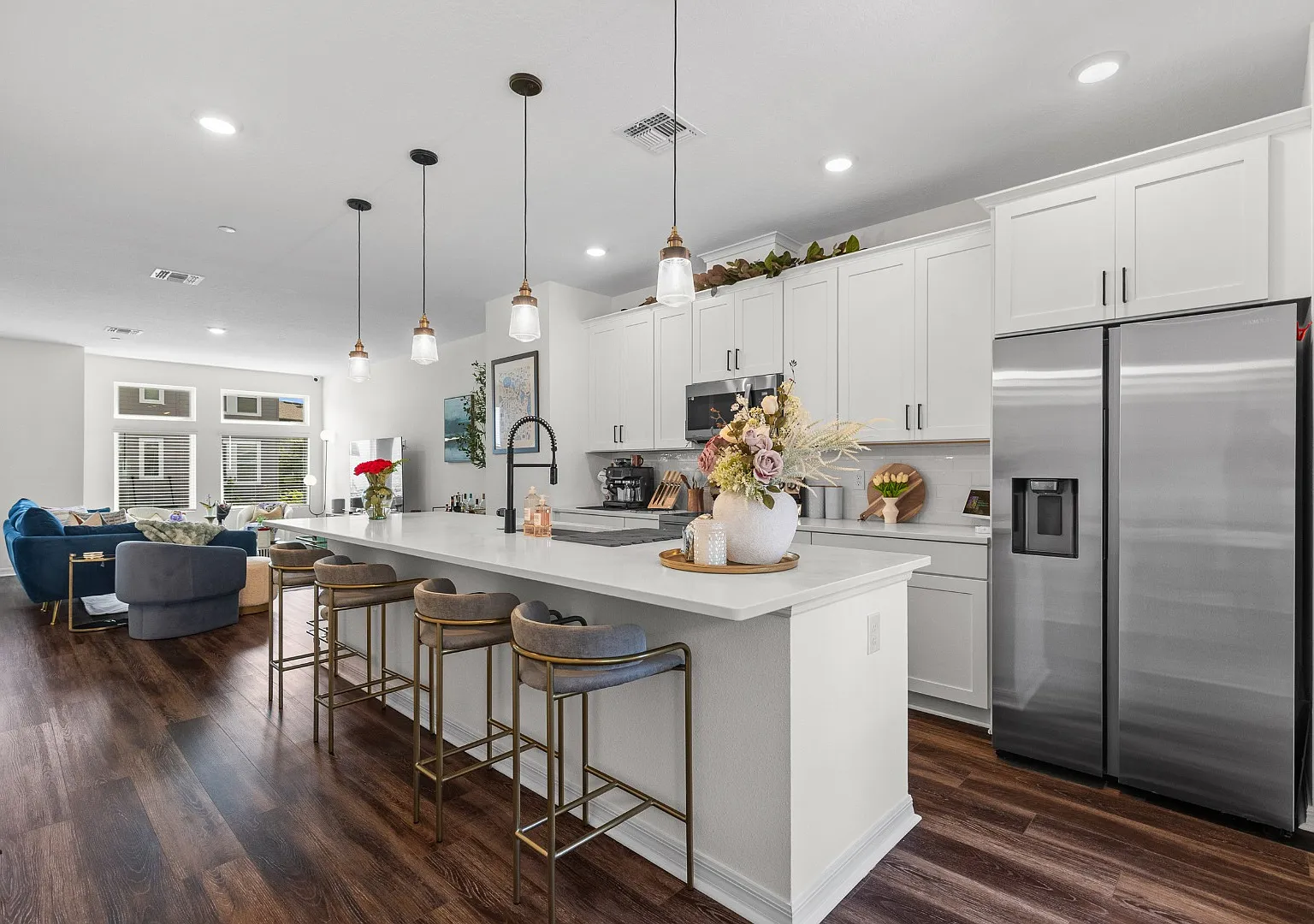 Upgraded 3BR/3.5BA Laureate Park Townhome | 2-Car Garage + EV Charging — Photo 3