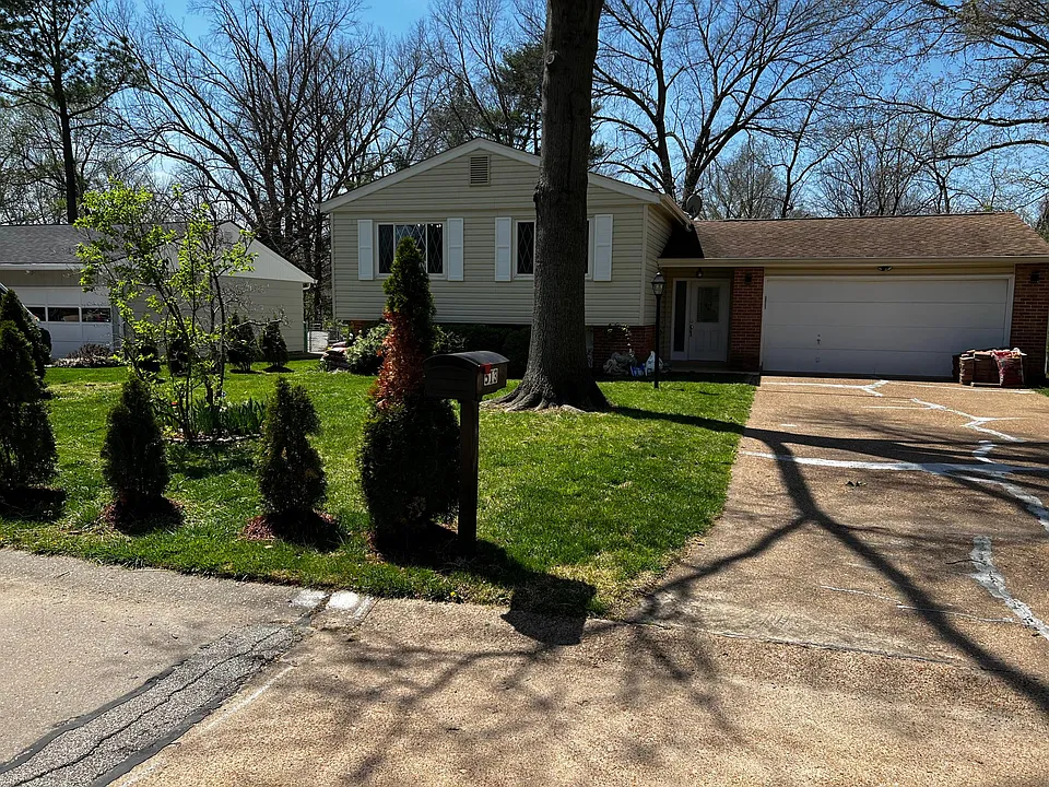513 Ranch Dr