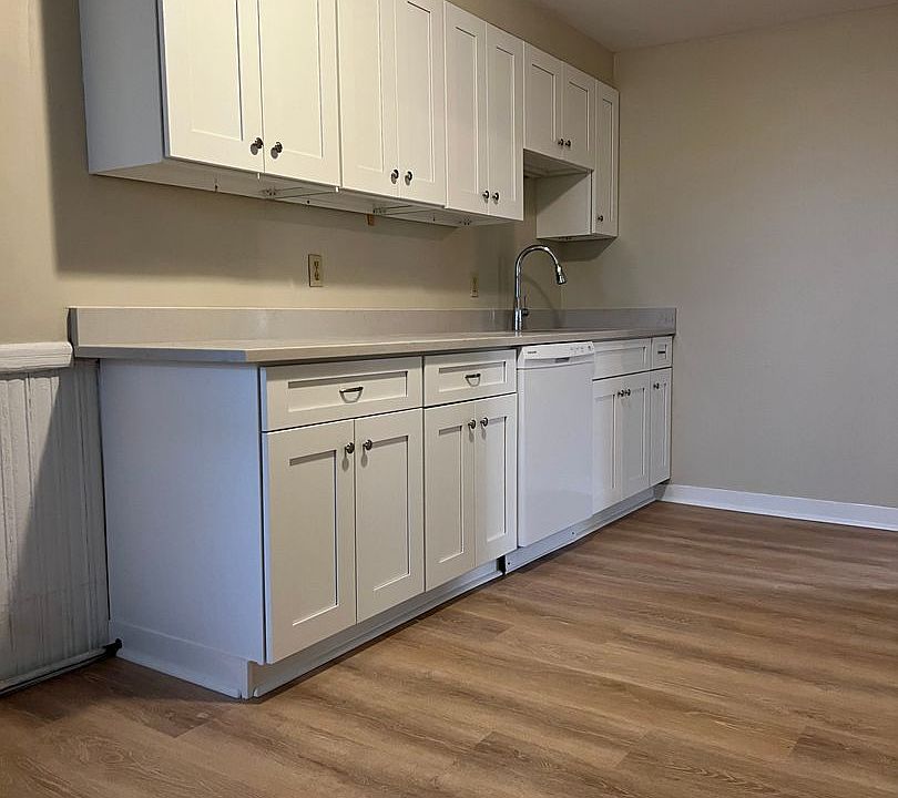 1517 Kirkland Street 1517 Kirkland St Dover, NH Zillow Apartments for Rent in Dover