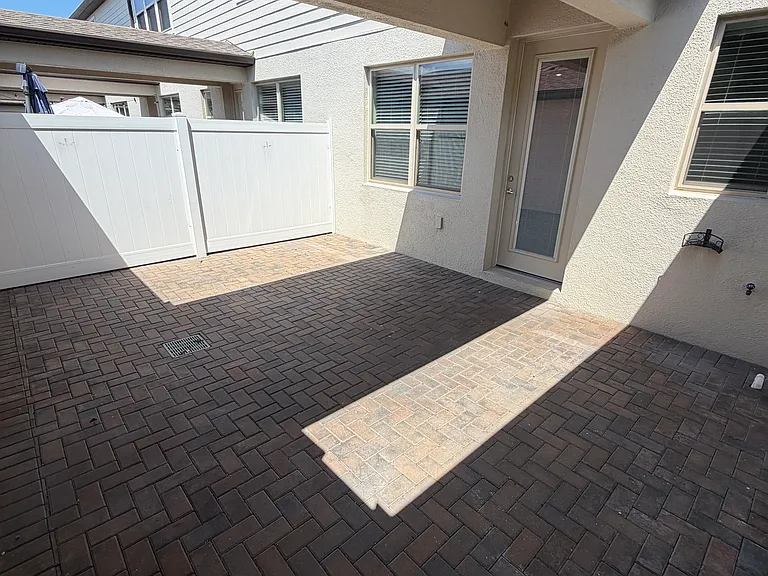 5044 Caspian St — Photo 19