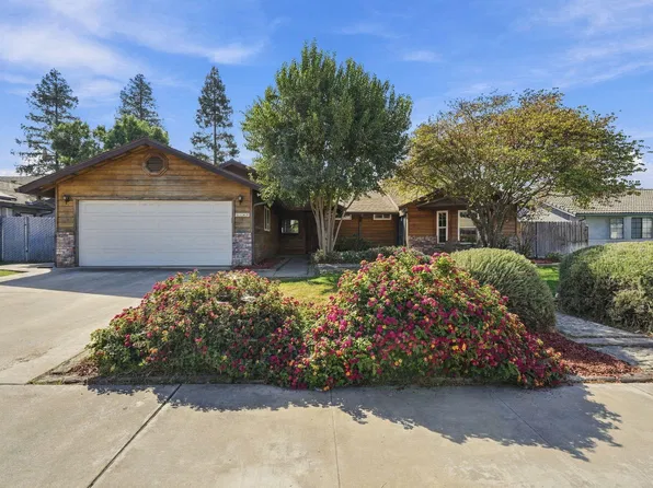 2149 W Della Avenue, Porterville, CA 93257