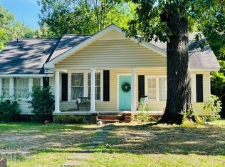 204 Oakwood St NW, Rome, GA 30165