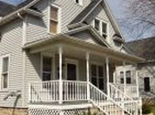 600 1st St, Menasha, WI 54952