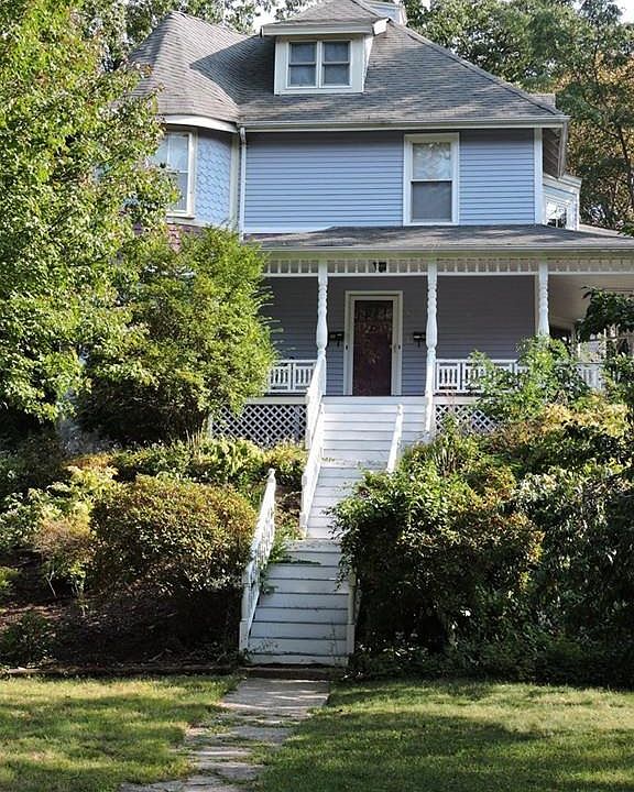 1st image of 55 Woodland Ave #1