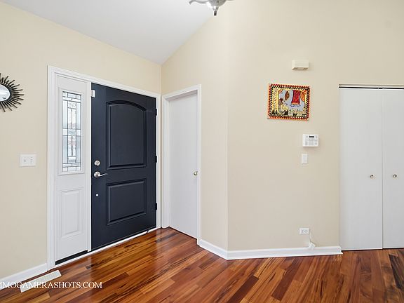 3rd image of 3161 Hopewell Dr