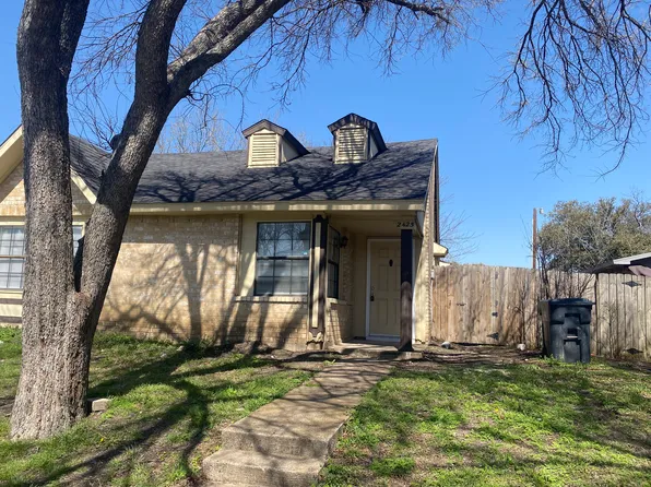 2425 Limestone Dr, Arlington, TX 76014
