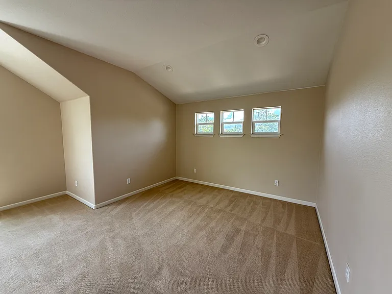 498 W Callado Ct — Photo 10