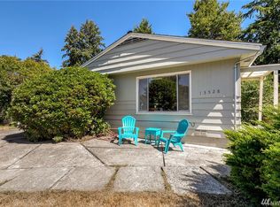 13528 Densmore Ave N, Seattle, WA 98133