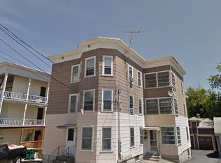 27 1st Ave, Woonsocket, RI 02895