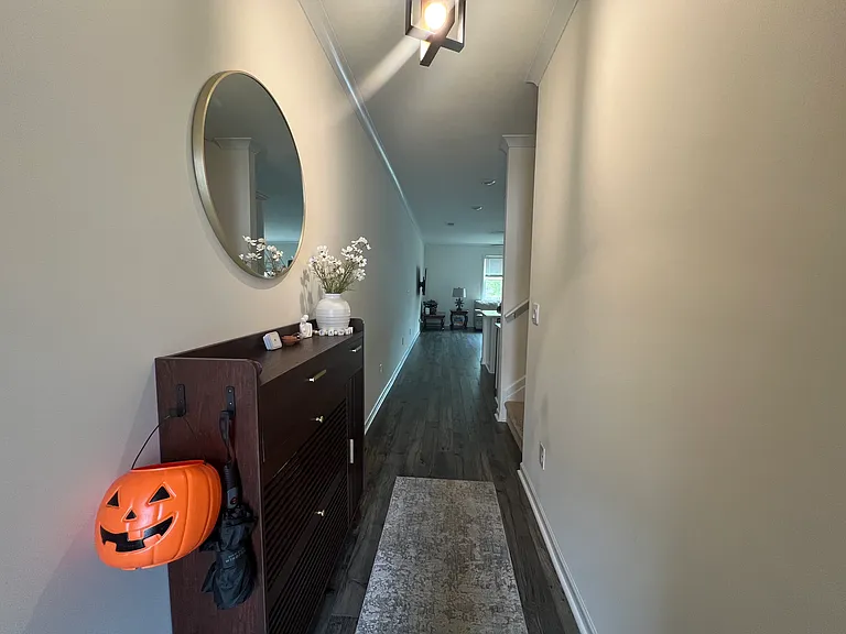 295 Silver Moon Dr — Photo 3