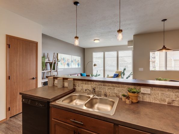 13313 E 4th Ave APT E308