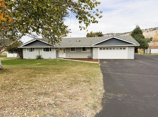 5220 Mason Ln, Klamath Falls, OR 97601