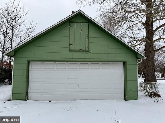 5th image of 315 Cool Spring Rd