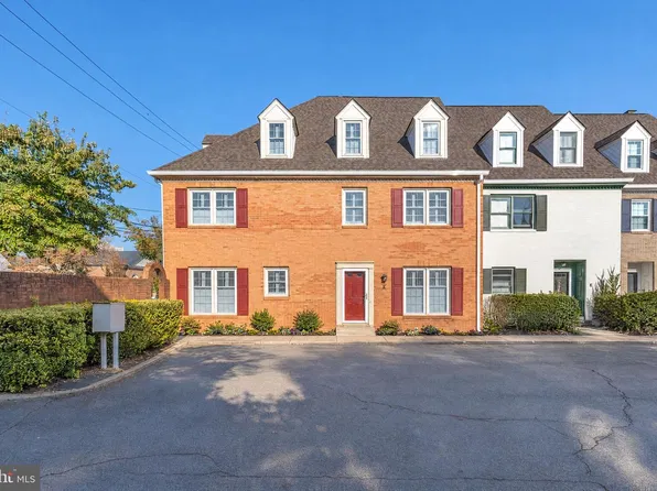 1011 Charles St APT F, Fredericksburg, VA 22401