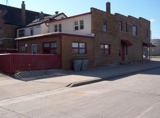 107 E Van Beck Ave, Milwaukee, WI 53207