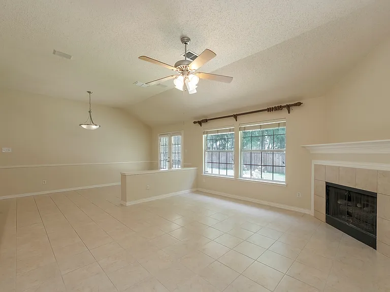 9906 Madison Dr — Photo 7