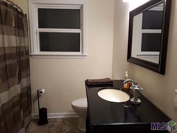 5th image of 3113 N Prieur St