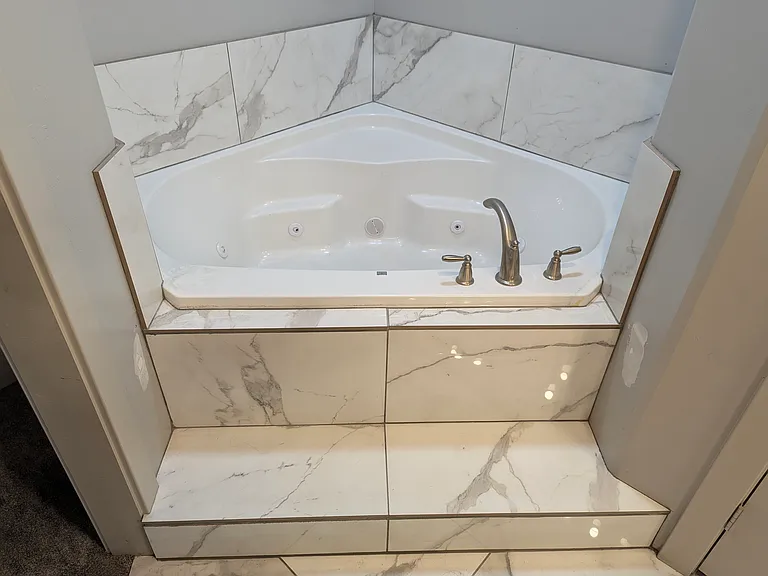 175 W 200 S — Photo 12