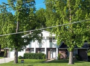 1105 Leslie Blvd, Jefferson City, MO 65101