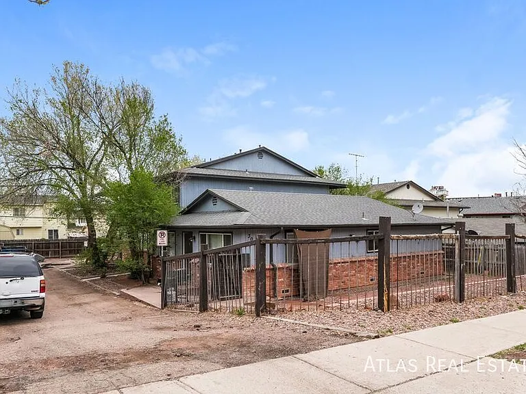 303 University Dr #3 — Photo 10